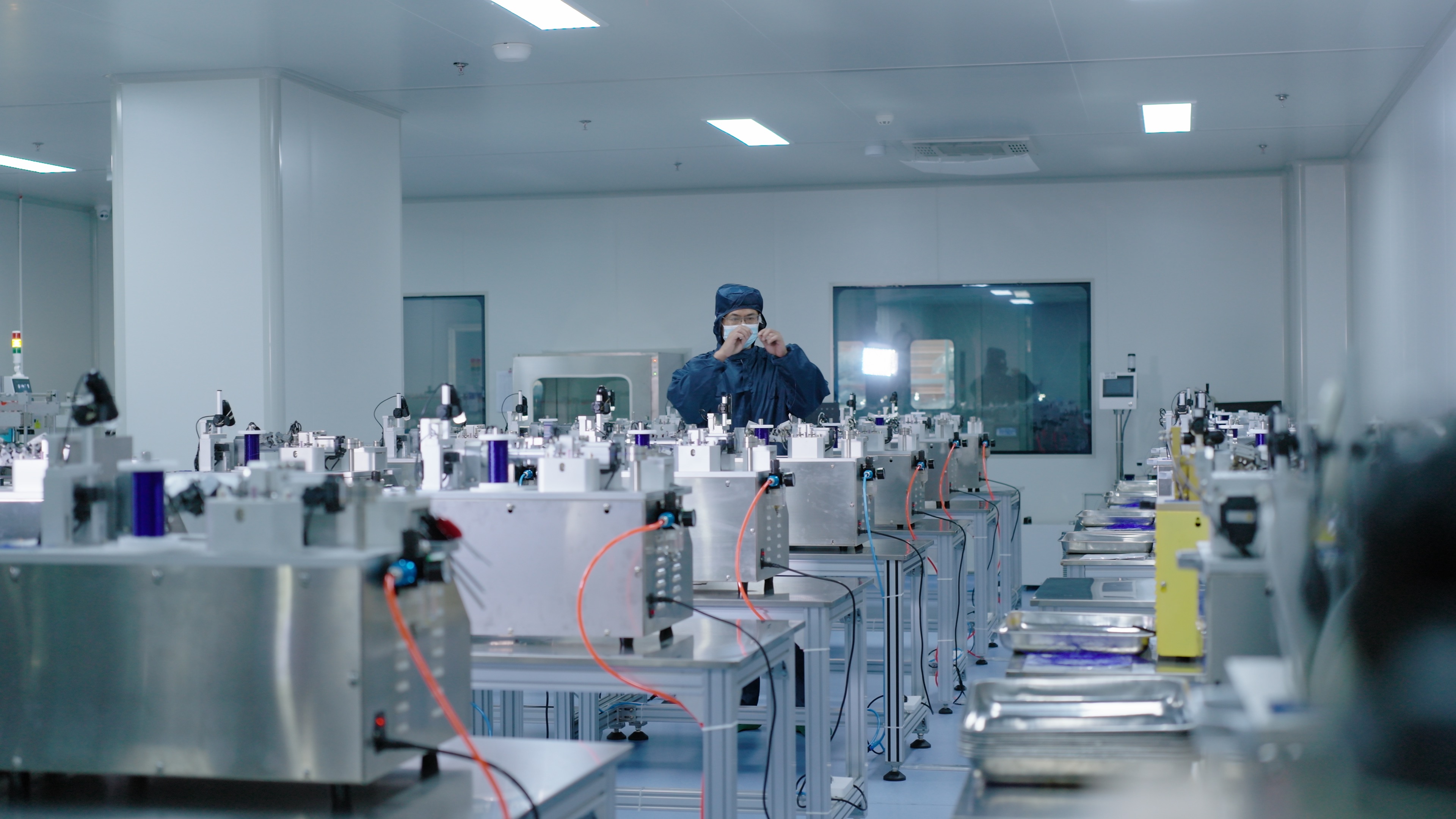 1 倒刺線生產(chǎn)車間.jpg